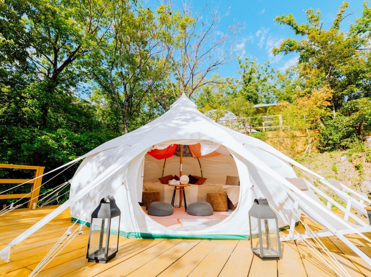 Yufuin Glamping Comorebi Exterior foto